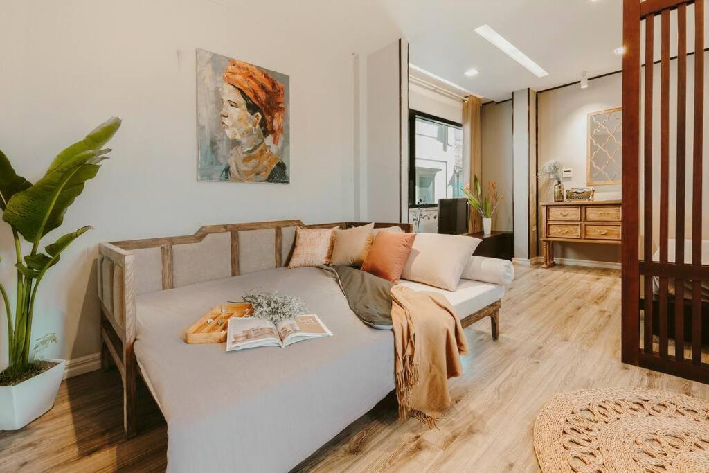 Homestay Giua Long Ha Noi - 10 Phut Den Pho Co Ανόι Εξωτερικό φωτογραφία