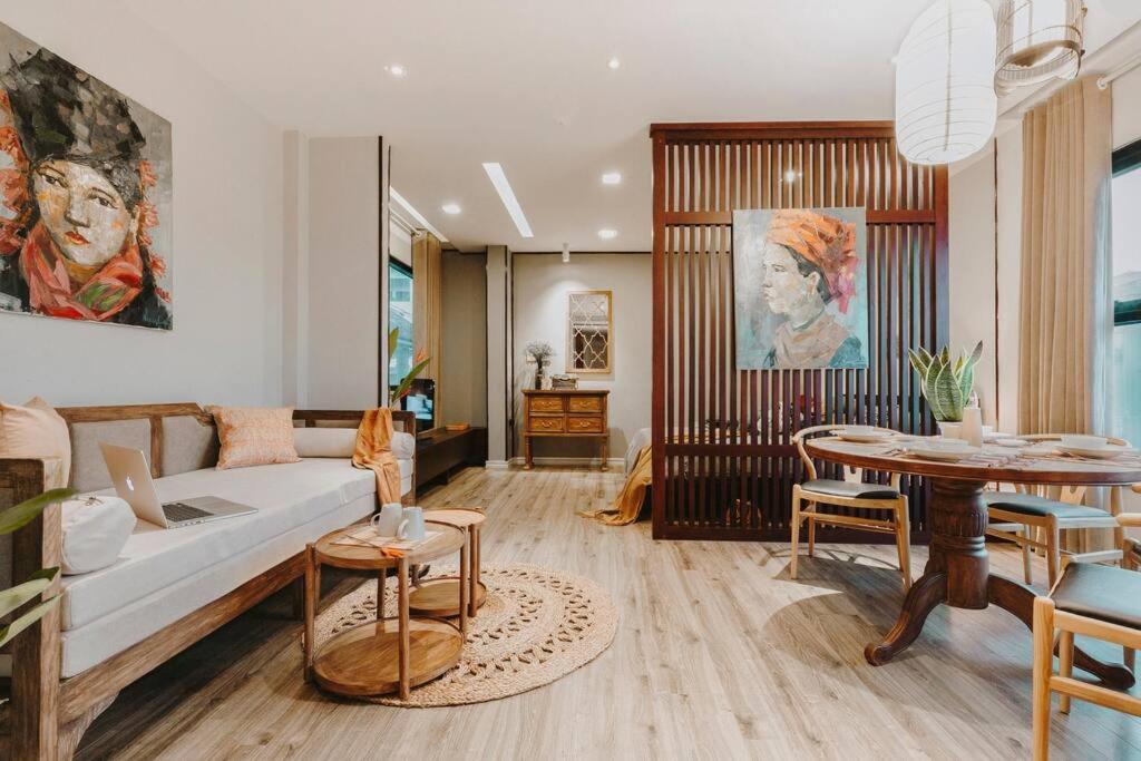 Homestay Giua Long Ha Noi - 10 Phut Den Pho Co Ανόι Εξωτερικό φωτογραφία