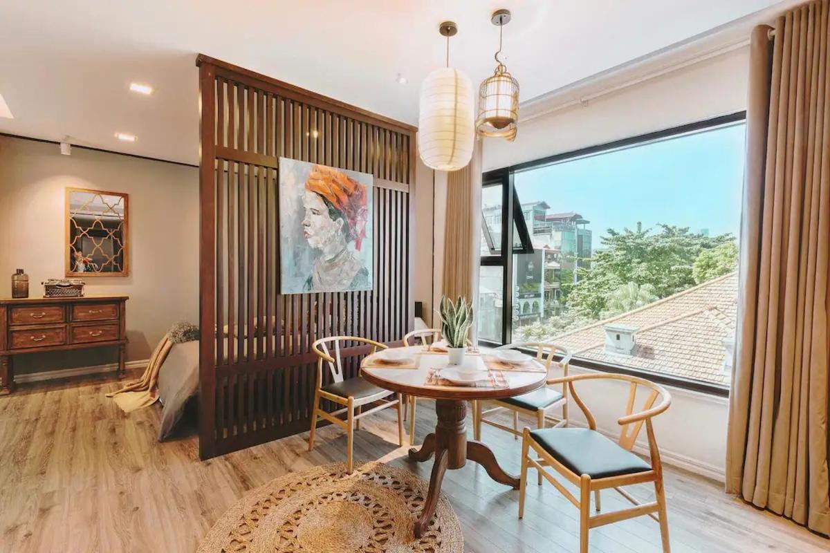 Homestay Giua Long Ha Noi - 10 Phut Den Pho Co Ανόι Εξωτερικό φωτογραφία